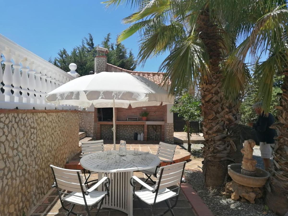 Вілла Charming House With Pool & Barbecue Valle de Abdalagis Екстер'єр фото